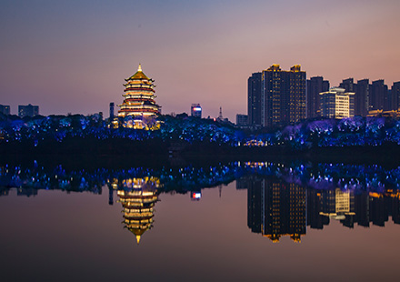 江西鷹潭一江兩岸